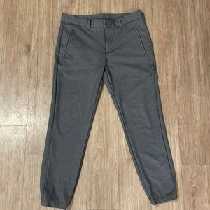 Calvin Klein body fit 33x32 dress pants